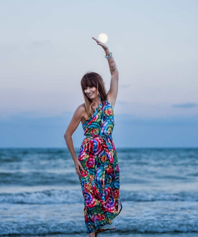 fusta rochie petale de curcubeu handmade 2